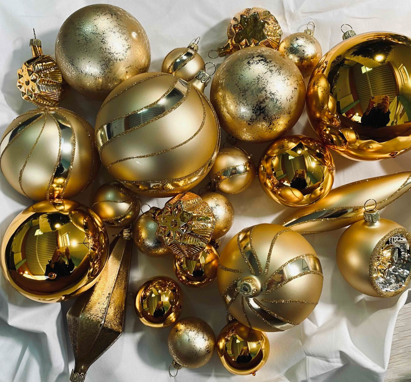 Gloelle Weihnachtskugeln – Christbaumkugeln aus Glas